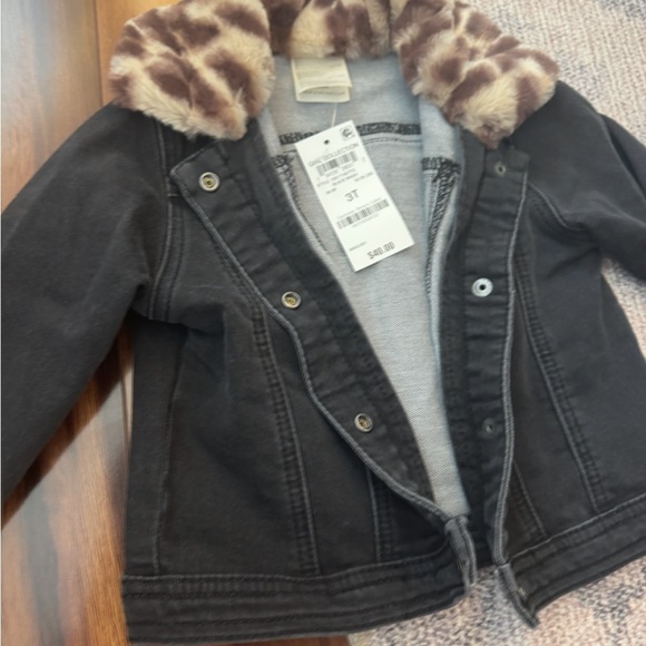 Leopard fur trimmed toddler jean jacket - Picture 3 of 3